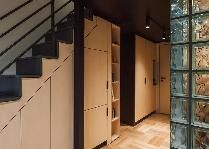 Stereo House By Larsen 3*