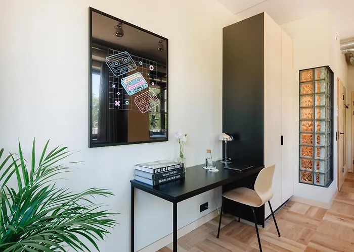 Stereo House By Larsen